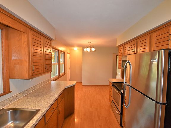 5th image of 5050 Mulcare Dr NE