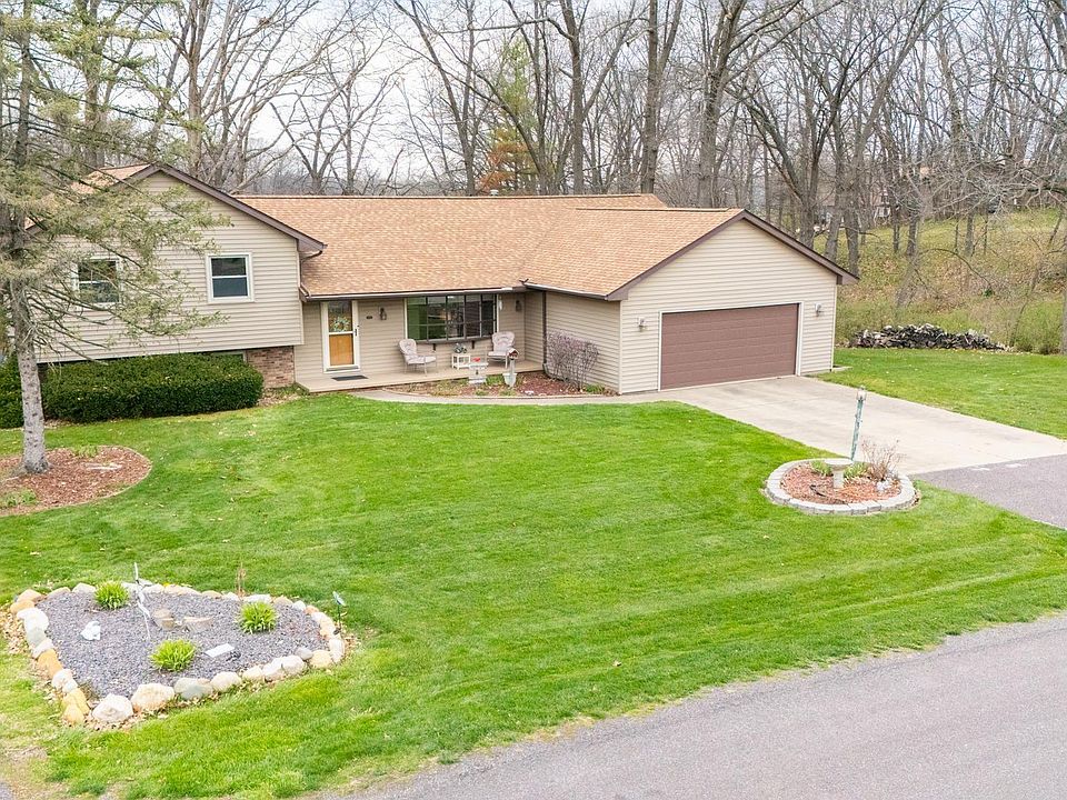1 Eagle Point Ct, Groveland, IL 61535 Zillow