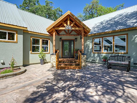 5th image of 3240 Lone Star Mine Rd