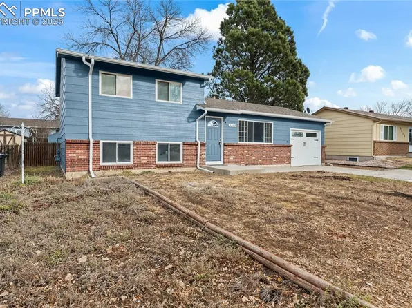 3915 Fetlock Cir, Colorado Springs, CO 80918
