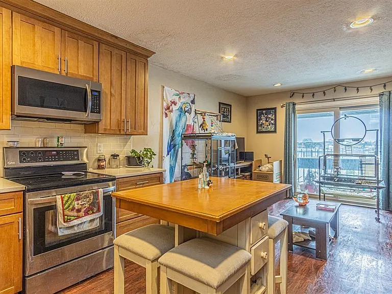 580 Pleasure Island Blvd #207 — Photo 3