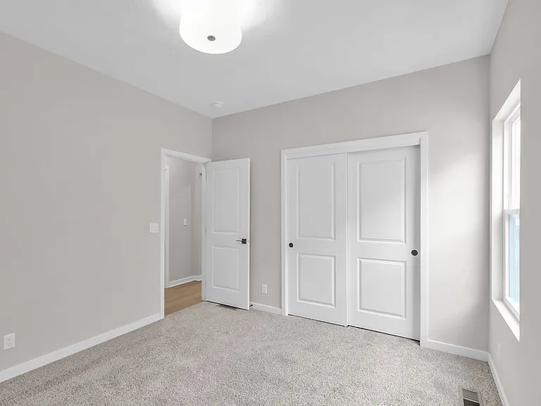 11020 S 97th St — Photo 30