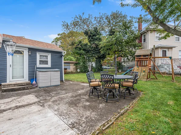 12-11 Brunswick Avenue image 15 of 17