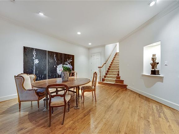 5th image of 7327 Hill Forest Dr