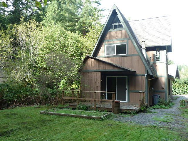 2nd image of 2940 Spears Rd