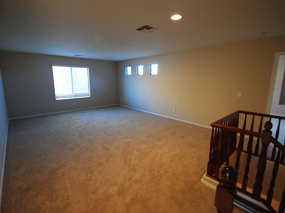 5th image of 18029 W Brown St