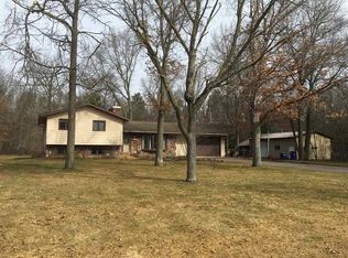 1058 Blueberry Ln, Kronenwetter, WI 54455