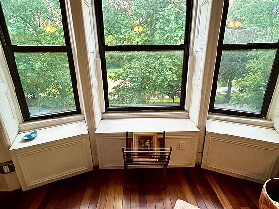 4th image of 296 Manhattan Ave APT 3F
