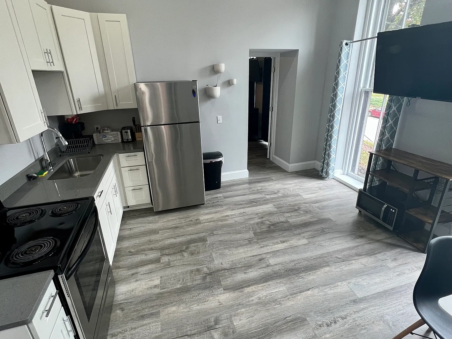 2 bed, 900 sqft, $1,295 — Photo 3