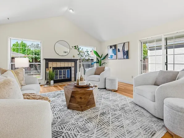 635 Tami Way, Mountain View, CA 94041
