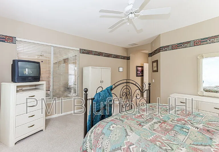 10 Raymond Rd — Photo 14