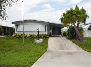 7119 SE Bluebird Cir, Hobe Sound, FL 33455