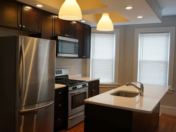 637 Smith St., 637 Smith St Floor 1, Providence, RI 02908