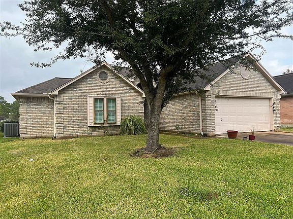 3rd image of 2827 N Peach Hollow Cir