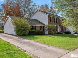 28 Brighton Rd, Springfield, IL 62702