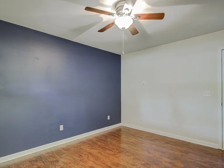 1637 Crafton Way — Photo 25