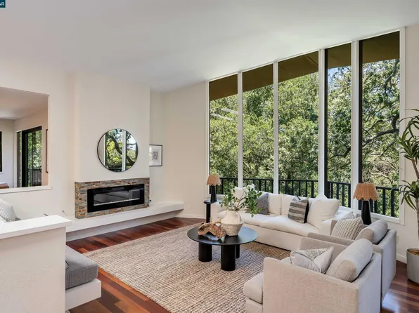 1066 Via Baja, Lafayette, CA 94549