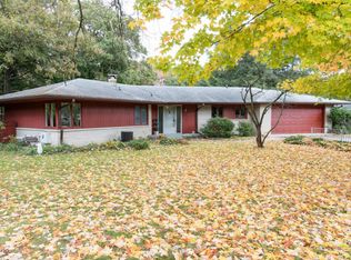 2026 Greenbriar Dr, Portage, MI