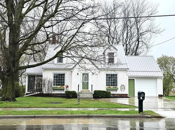 232 S Woodward St, Brandon, WI 53919