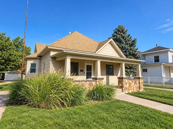 1107 Central Ave, Dodge City, KS 67801