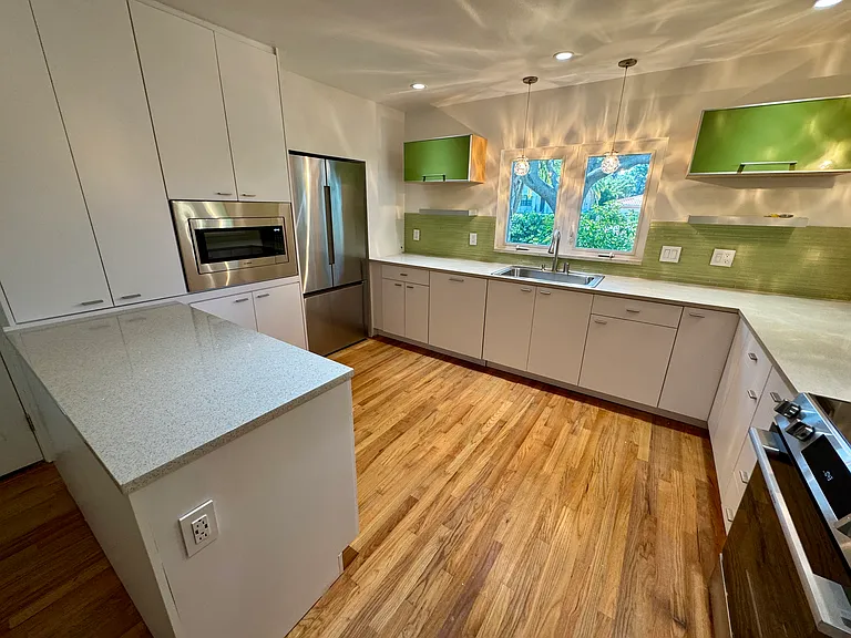 276 Snell Isle Blvd NE — Photo 4