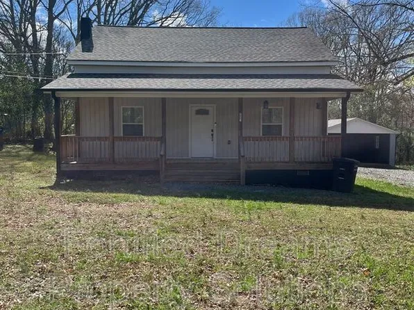 551 Ridgeway Cir, Asheboro, NC 27205