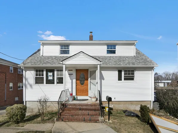 380 Grand Ave, Leonia, NJ 07605