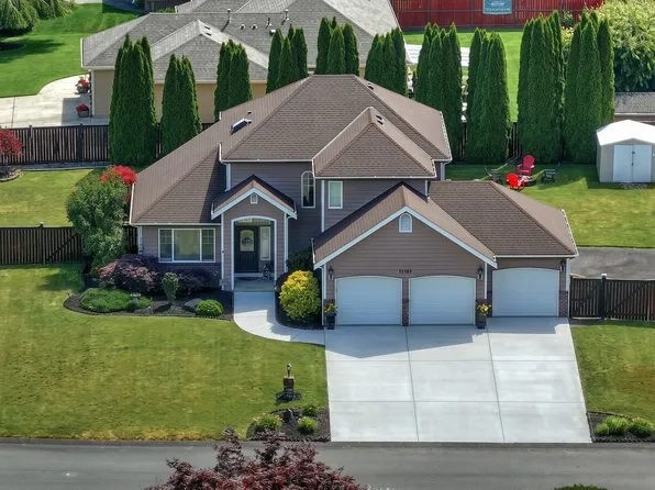 22705 66th Avenue Ct E, Spanaway, WA 98387