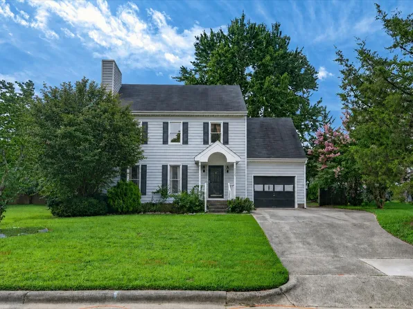 2408 Cookshire Dr, Raleigh, NC 27604
