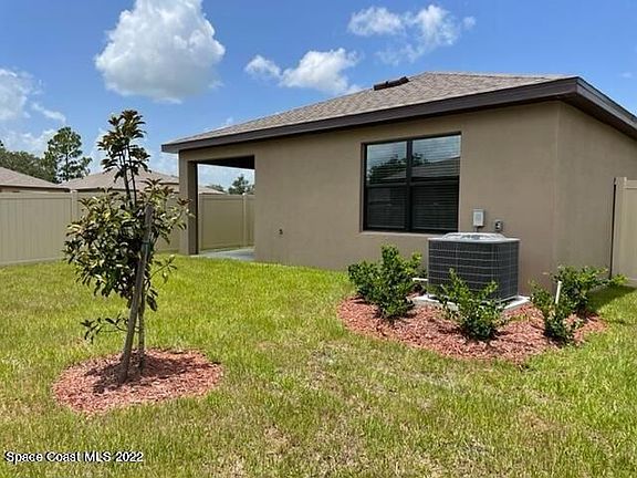 2nd image of 3617 Verdi Cir