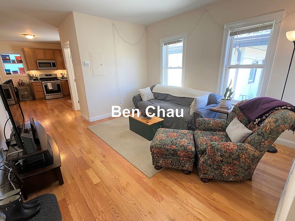 1st image of 537 Main St #2B