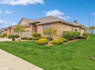 9136 Arbour Walk Dr, Frankfort, IL 60423