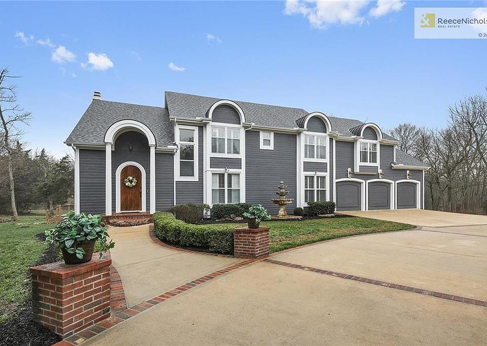 WELCOME TO YOUR NEW HOME AT 24755 W. 240TH STREET, PAOLA, KS