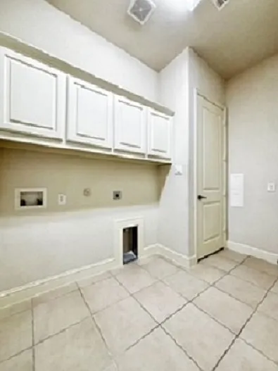 3037 Crestwater Rdg — Photo 17