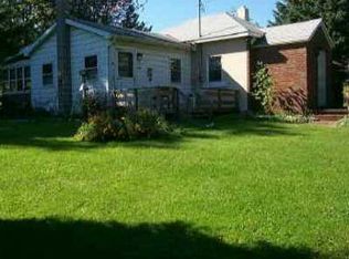 1299 Lee Rd, Waterford, PA 16441
