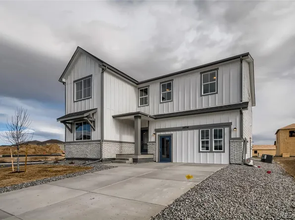 55003 E 28th Place, Strasburg, CO 80136