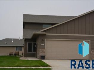 4407 Townsley Pl, Sioux Falls, SD 57108