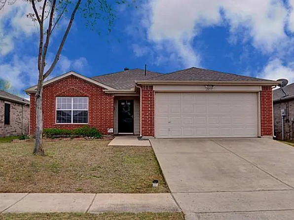 2213 Huntington Dr, Wylie, TX 75098