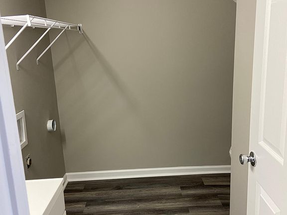 3rd image of 337 Churchill Dr #1