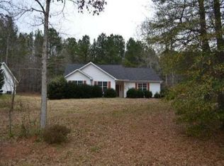 229 Winchester Dr, Sharpsburg, GA 30277