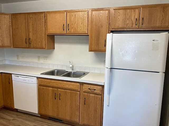 1705 University Dr - 1705 University Dr — Photo 4