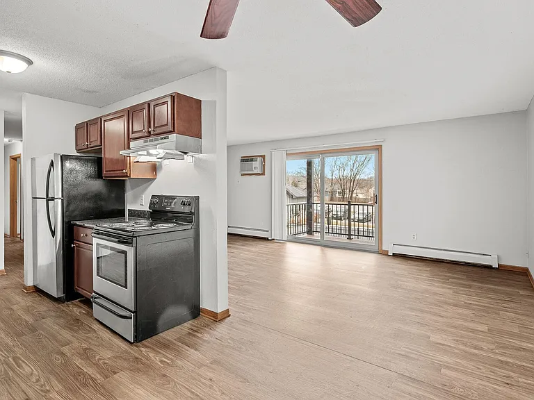River Ridge Apartments — Photo 45