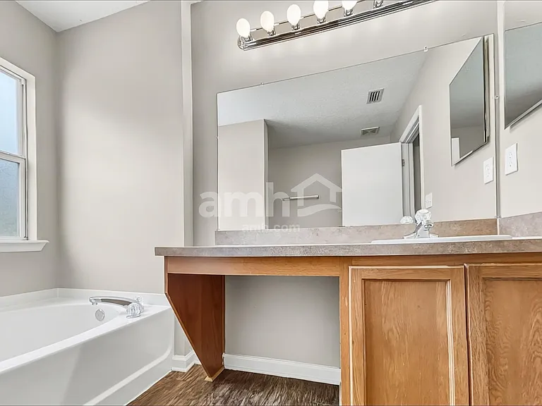 2942 Bent Bow Ln — Photo 10