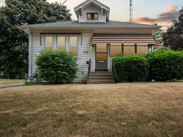 737 N State St, Jackson, MI 49202