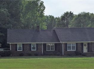 411 Haverhill Cir, Easley, SC 29642