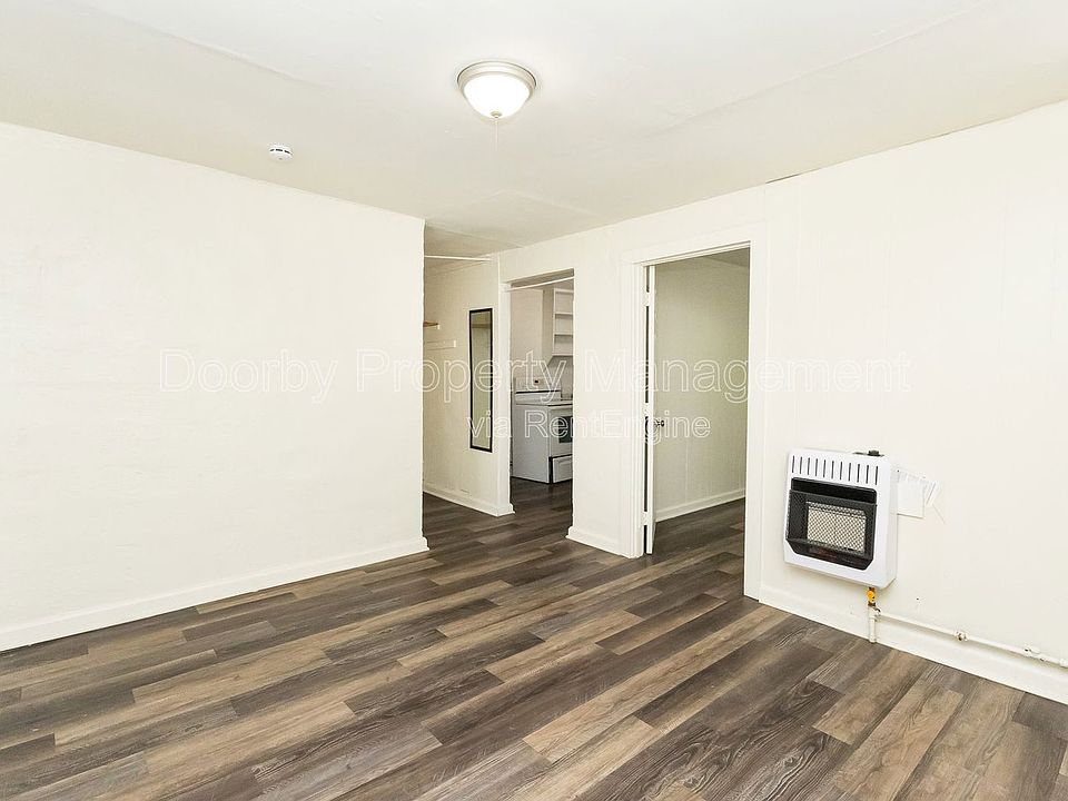 1st image of 417 N Hawthorne St #419