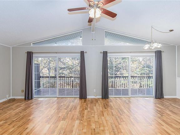 5th image of 18 Chapel Ln