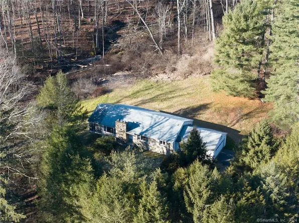 14 Sunrise Ridge Lane, Salisbury, CT 06068