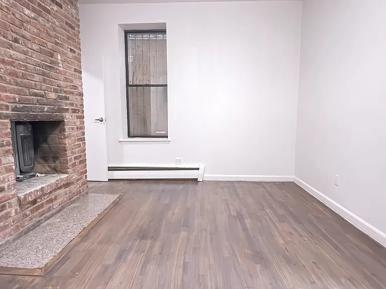 47 Clifton Pl #1B — Photo 4