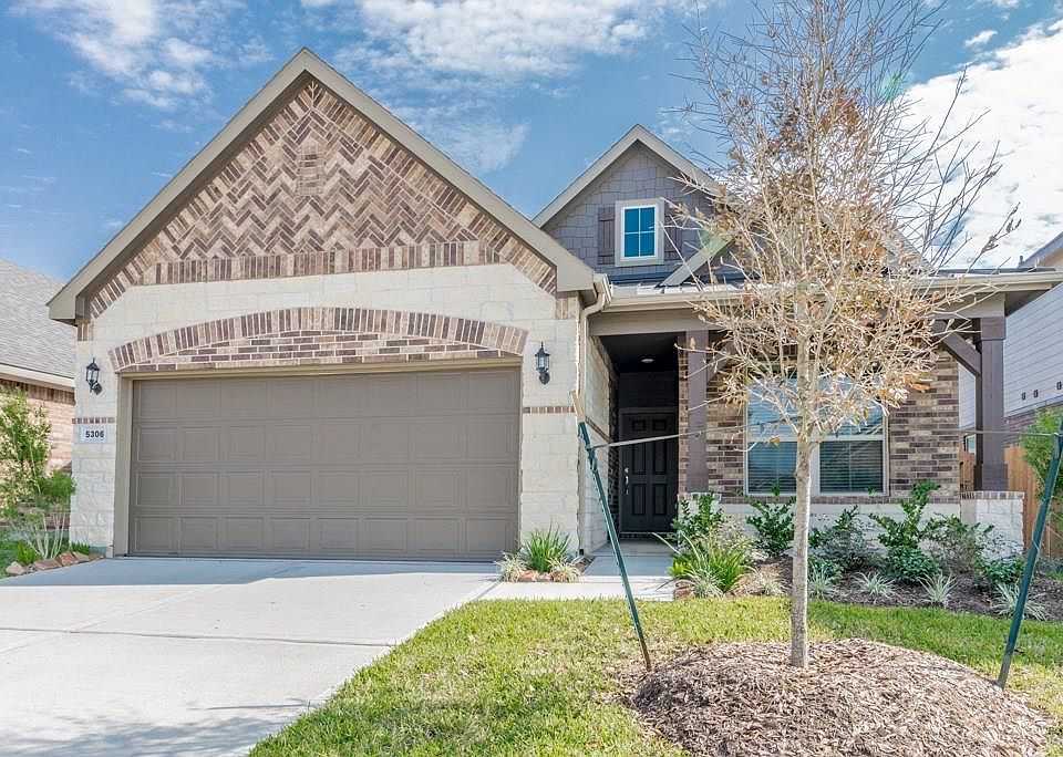 1st image of 5306 Royal Press Dr